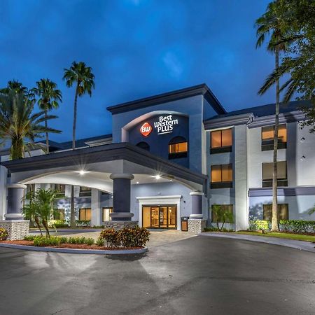 Best Western Plus Orlando East - UCF Area Alafaya Exterior foto