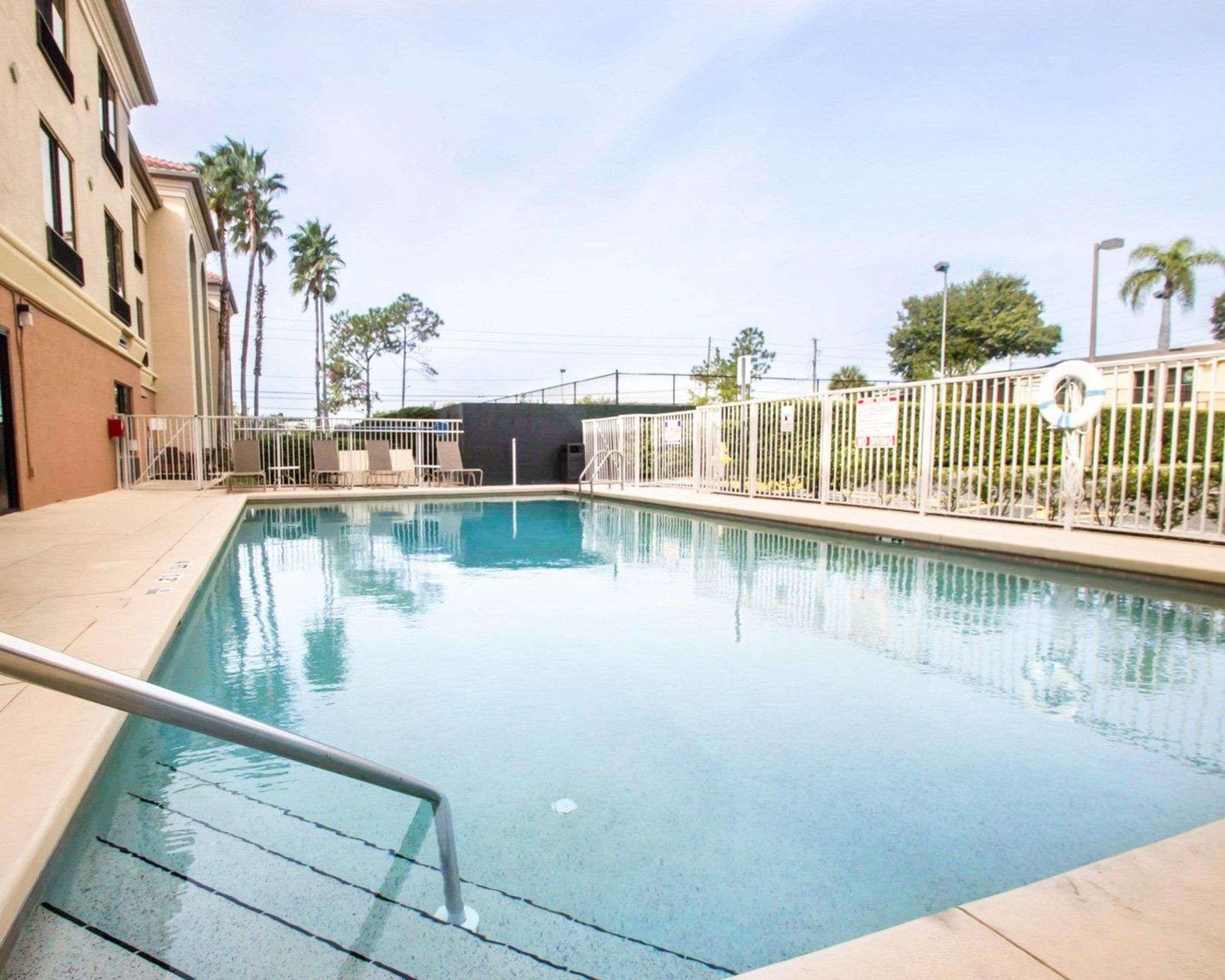 Best Western Plus Orlando East - UCF Area Alafaya Exterior foto
