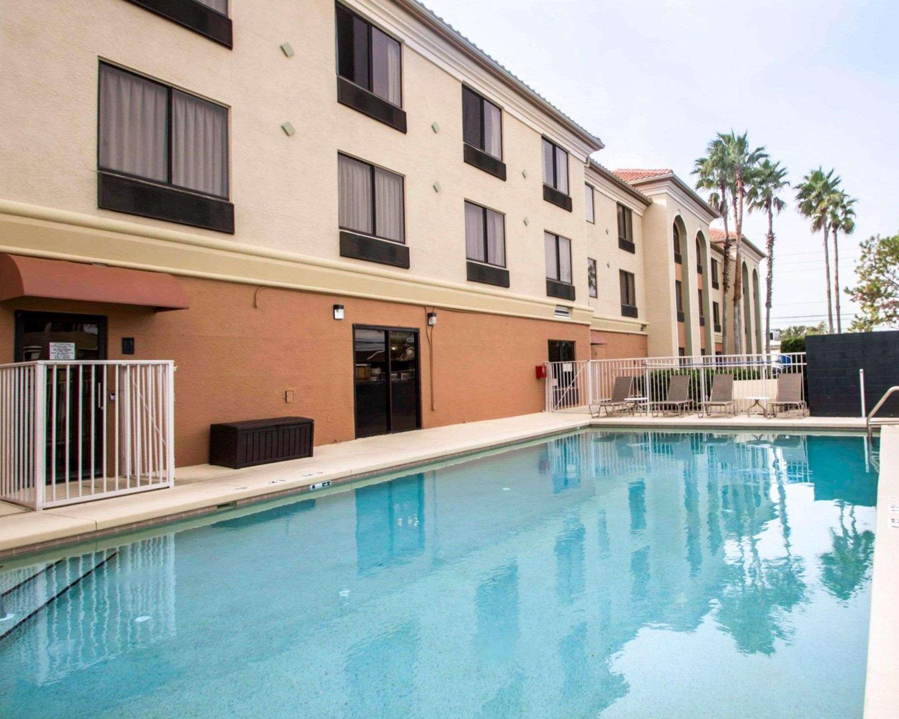 Best Western Plus Orlando East - UCF Area Alafaya Exterior foto